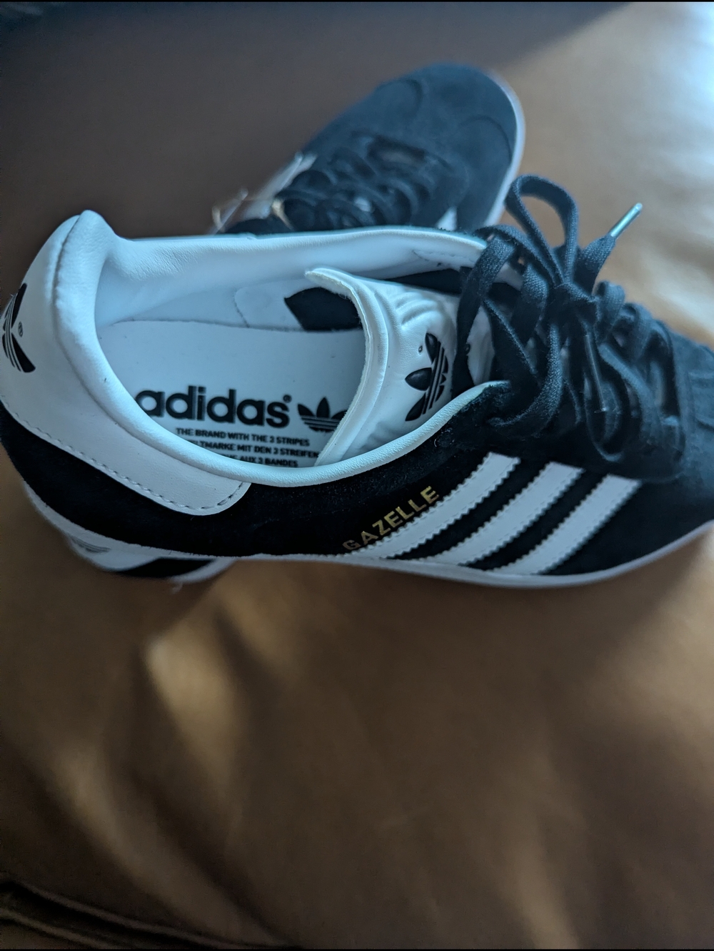 Adidas Originals Gazelle Black/White Sneakers - Picture 5 of 6